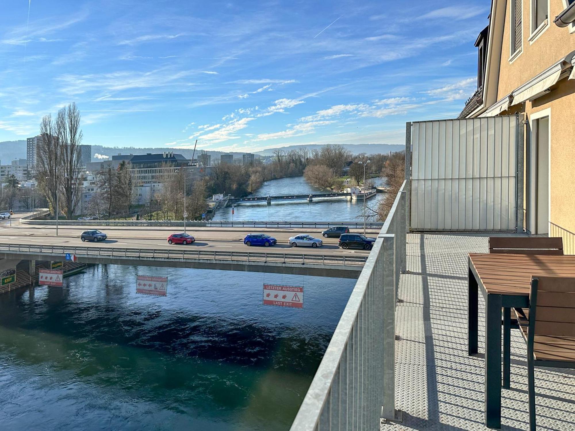 Stayy The River - Contactless Check-In Цюрих Екстер'єр фото